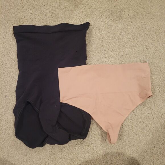 NWOT Set Of 2 Spanx High Waist Brief power Series &  Seamless Shaping Thong Med - Picture 1 of 10